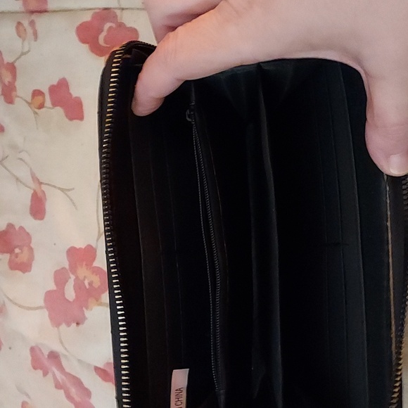 Wallet - Picture 3 of 3